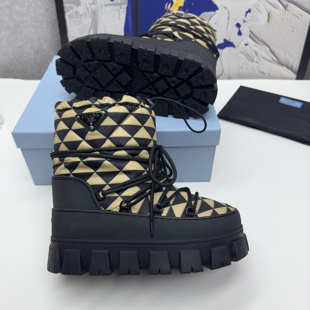 PRADA RE-NYLON GABARDINE APRÈS SKI BOOTIES BLACK AND BEIGE