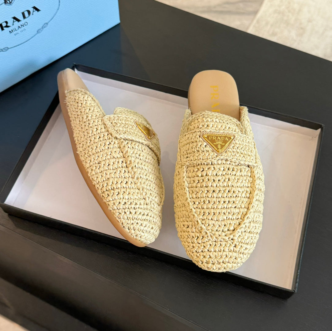PRADA CROCHET SPECIAL MULES BEIGE LAMBSKIN