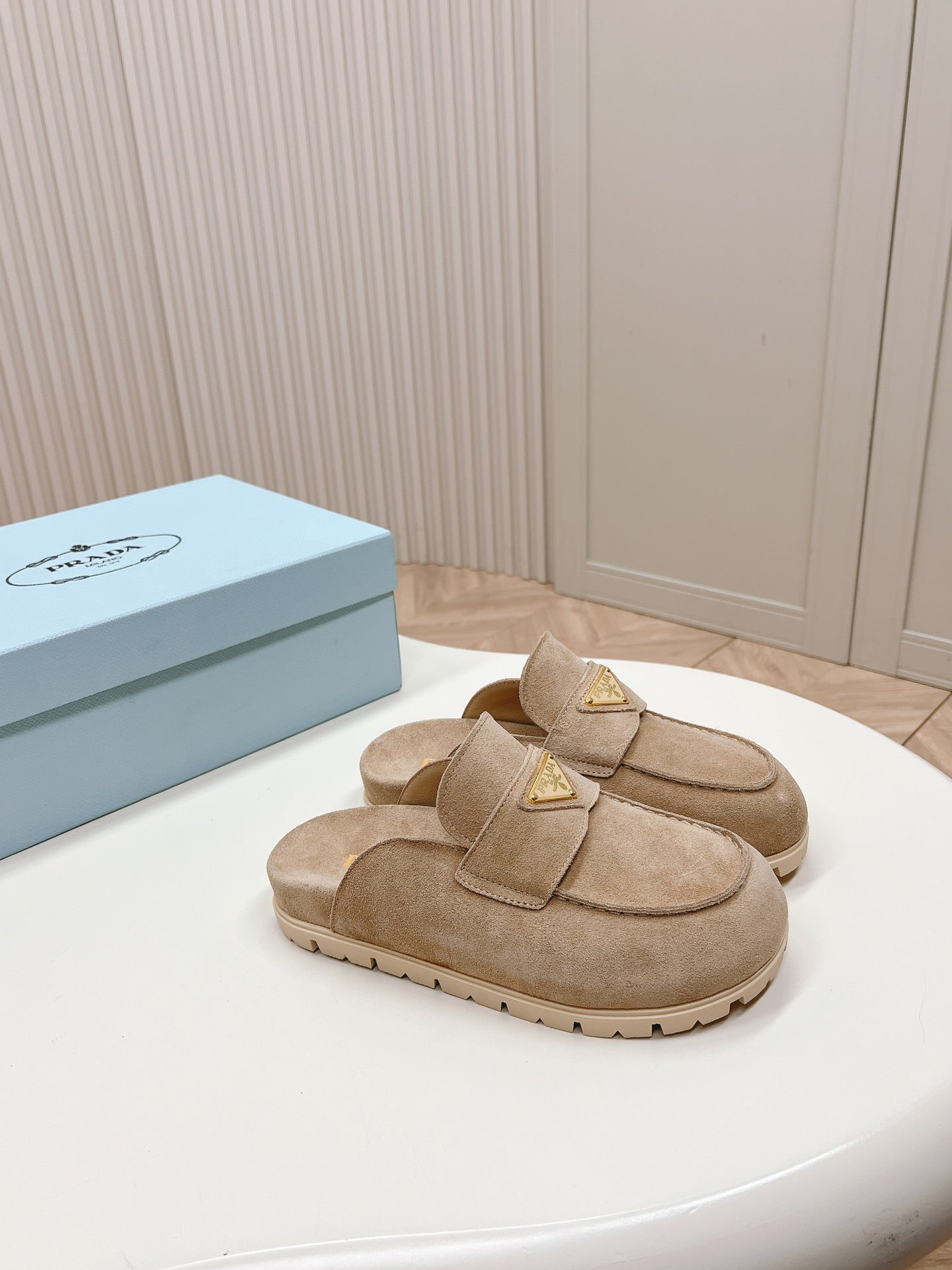 PRADA SABOTS MULES LIGHT BROWN SUEDE